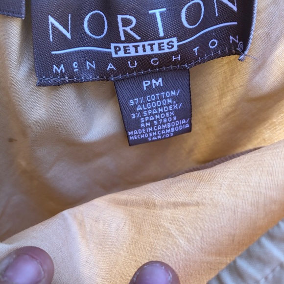 Norton McNaughton skirt mid length - Picture 2 of 2
